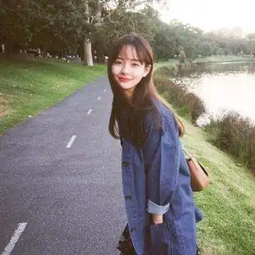 优雅70后女人微信头像