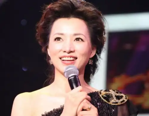 原形毕露偷偷将孩子生下来,曝光的时候就已经长大的7大明星
