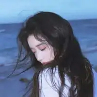 qq头像红色系女生头像蓝色系