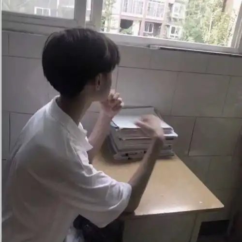 唯美意境文案你要热爱这个世界
