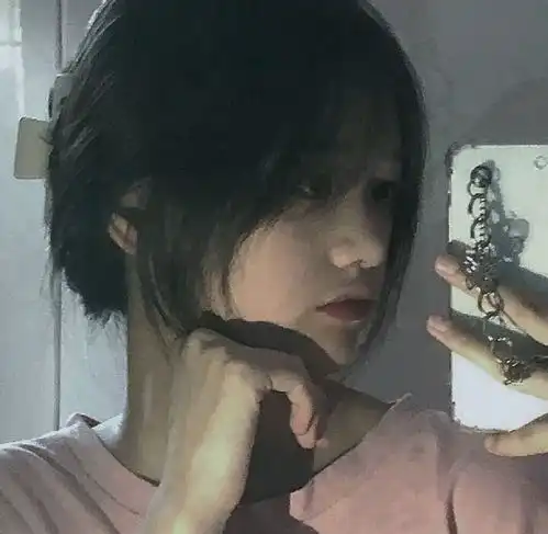甜丧女生头像
