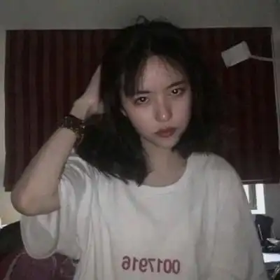 高冷伤感女头像好看的头像女霸气冷酷无情丧
