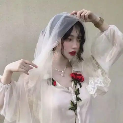 头像丨不爱了快乐都没了
