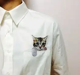 男生头像白色系可爱衬衫
