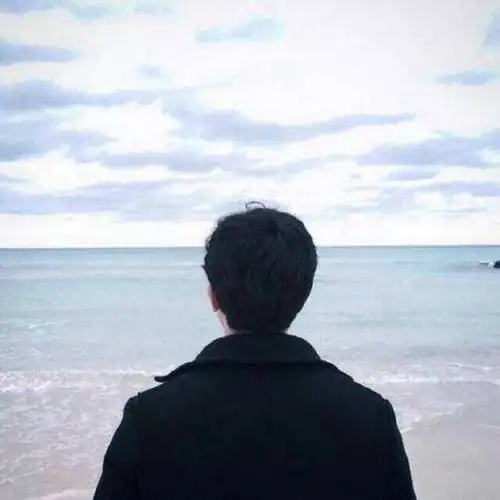男生头像背影帅气高清