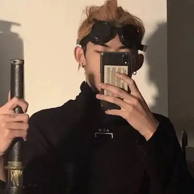 2021个性又搞怪很吸睛的男生头像慢慢变好我是你也是
