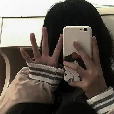 学生专属丧女生头像

