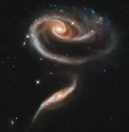 nasa发布玫瑰星系图像纪念哈勃升空21周年
