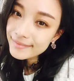 杨幂唐嫣张天爱自拍真好看pose学起来
