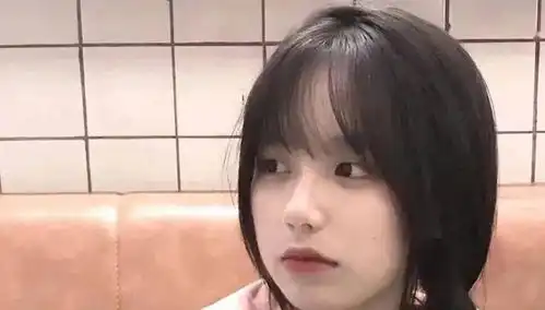 一个人想你时会有什么表现呢

