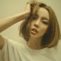 欧美系狂野堕落女生头像我一个人沉醉
