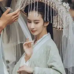 若我们都白了头,谁会想起遥远的曾经
