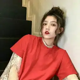 qq头像红色系女生头像催经