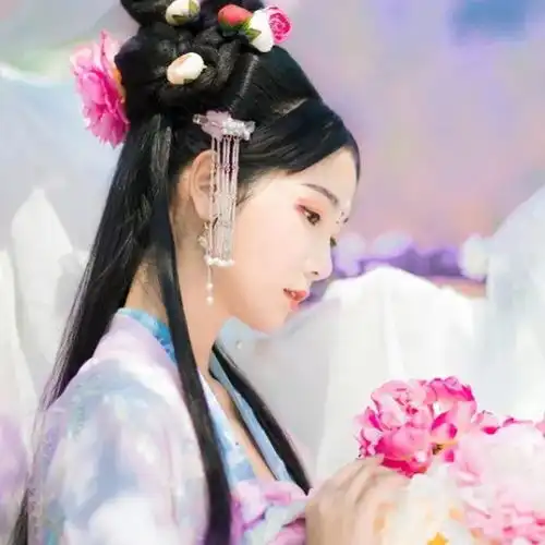 古风女生头像
