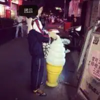 情侣头像婚纱系列一男一女伤感qq情侣头像