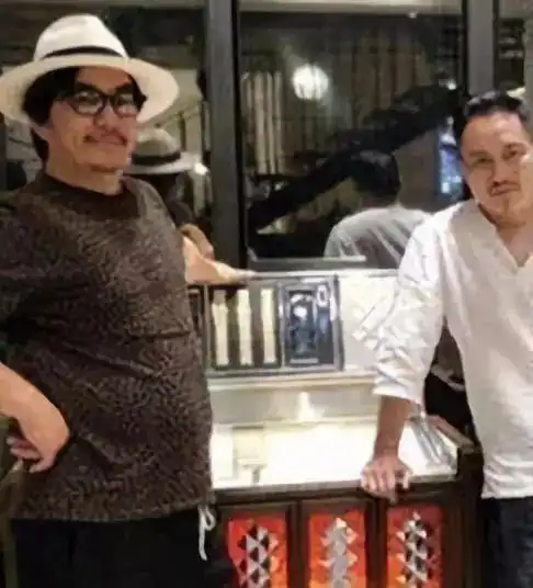 为新戏增肥至200斤,未杀青导演就被曝性侵,这位天王也太惨了吧
