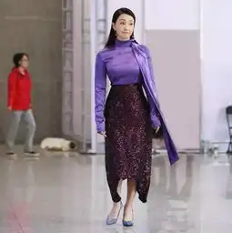又get到秋冬穿搭好看的色系时髦又高级的莫奈色
