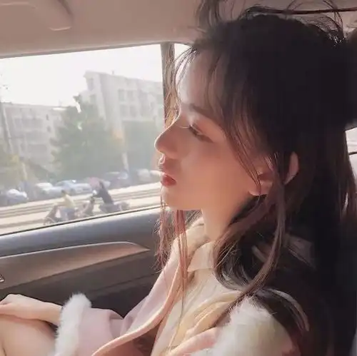 女人是不是想和你有关系,看这三个地方,一目了然
