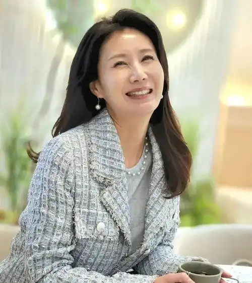 我,50多岁单身女人,悄悄告诉你,一个人老了以后最害怕的是什么

