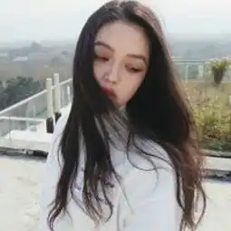 祭奠逝去的爱,残存的情治愈系女生头像
