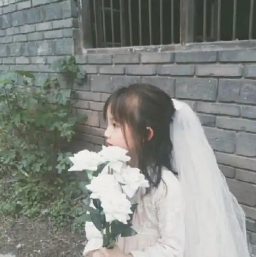 女生从不发自拍,多半是这3种人,被说中可别翻脸呦
