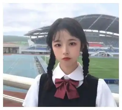 爆笑段子于是老板就问她我讲的不好笑吗
