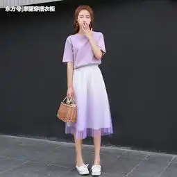 紫色才是当季的流行色,和杨幂刘雯同款,小仙女敢pick吗
