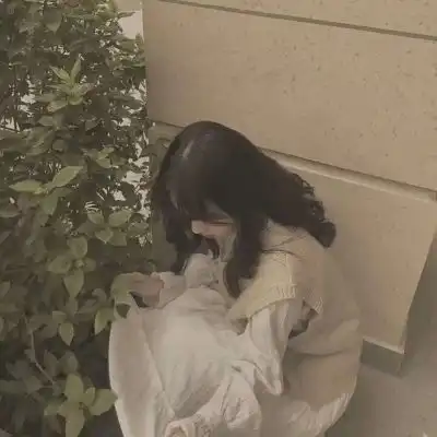女头真人唯美
