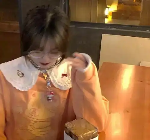 一组感情唯美背景图片超级好看呦
