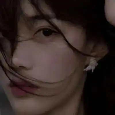女生头像高冷厌世丧系抽烟