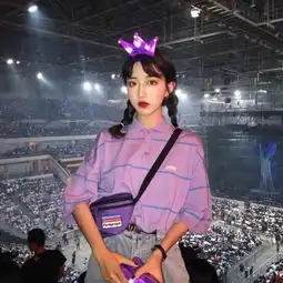 紫色系清新好看的女生头像大全