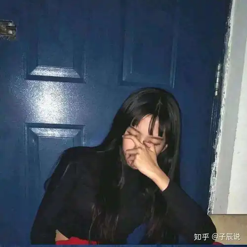 女生头像高冷厌世丧系青花蓝