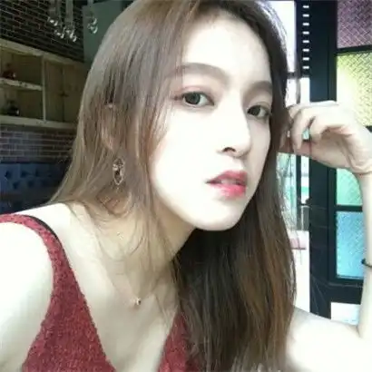 qq头像红色系女生头像删