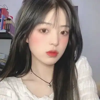 氛围感模糊韩系女头