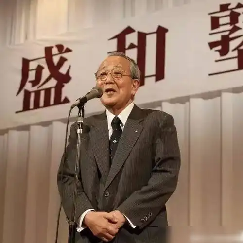 88岁老人忠告人穷想翻身,就去做这2件事,50岁后知道就晚了
