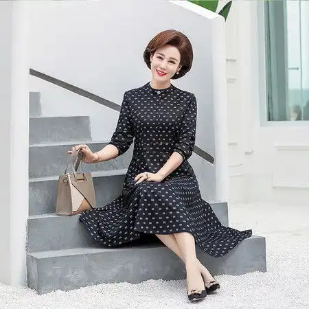 2019新款中年妈妈春秋过膝连衣裙高贵40岁50中老年女春装印花裙子
