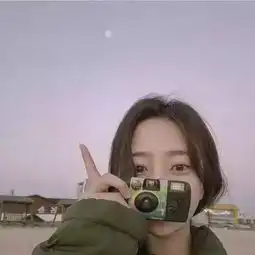老人微信头像女调度员