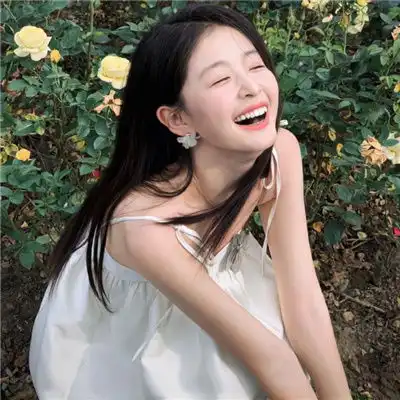 绿色系女生动漫头像清新